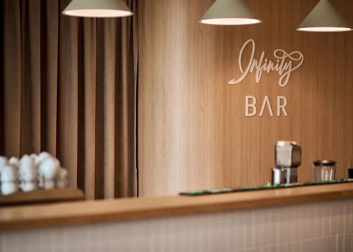 Ricky In Infinity & Pool Апартаменты