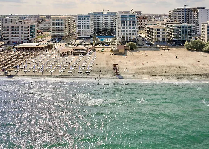 Ricky In Infinity & Pool Апартаменты *